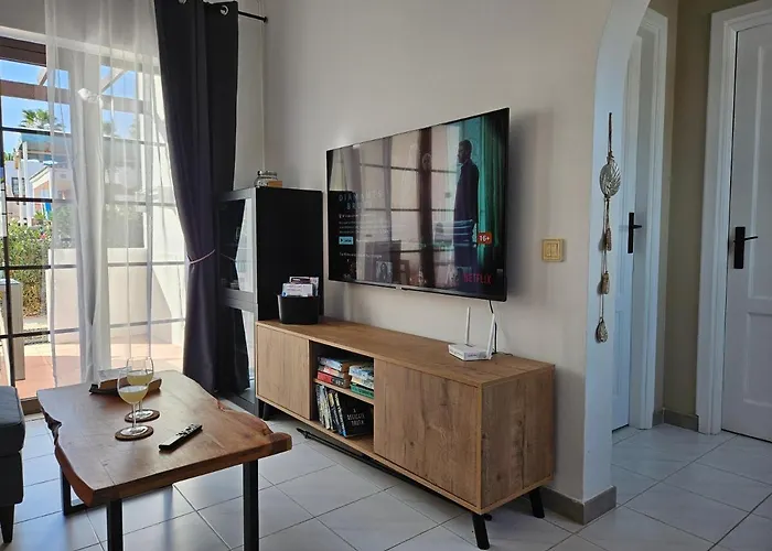 Casa Azul Montecastillo L7 *